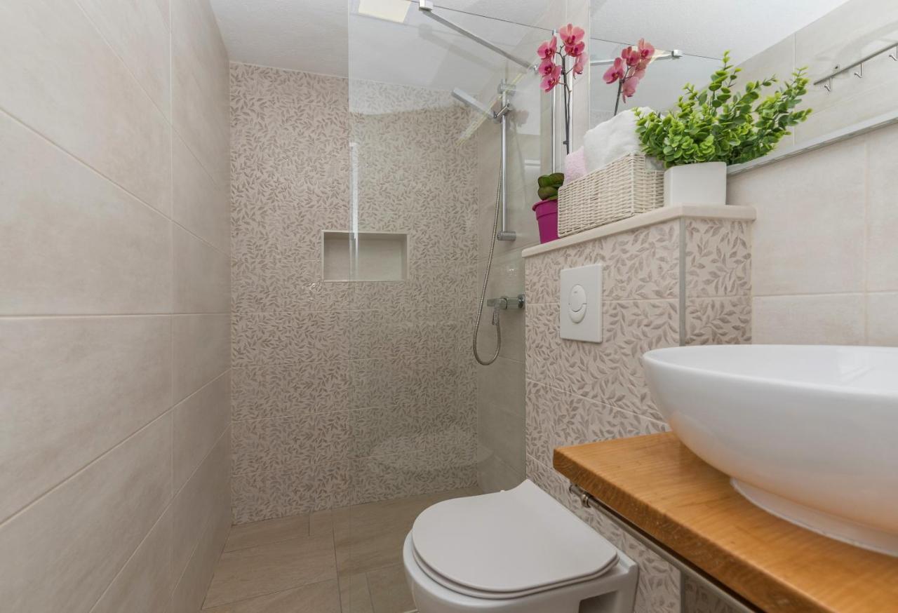 Premium Center Apartments บาชกาโวดา ภายนอก รูปภาพ